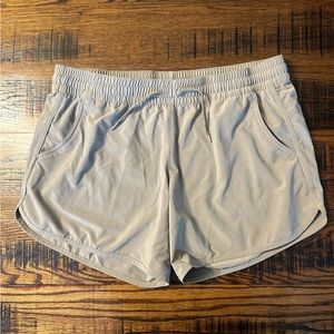 Columbia Women’s Athletic Shorts (Size Large)